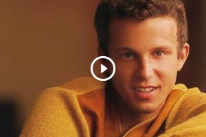 Bobby Vinton’s Mr. Lonely – A Timeless Classic from 1962