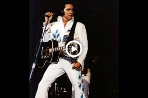 Elvis Presley – It’s Now Or Never