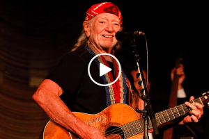 Willie Nelson – Blue Eyes Crying In The Rain