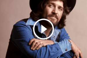 Mammas Don’t Let Your Babies Grow up to Be Cowboys – Waylon Jennings and Willie Nelson