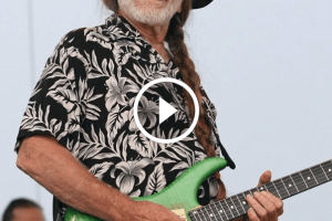 Willie Nelson – On the Road Again